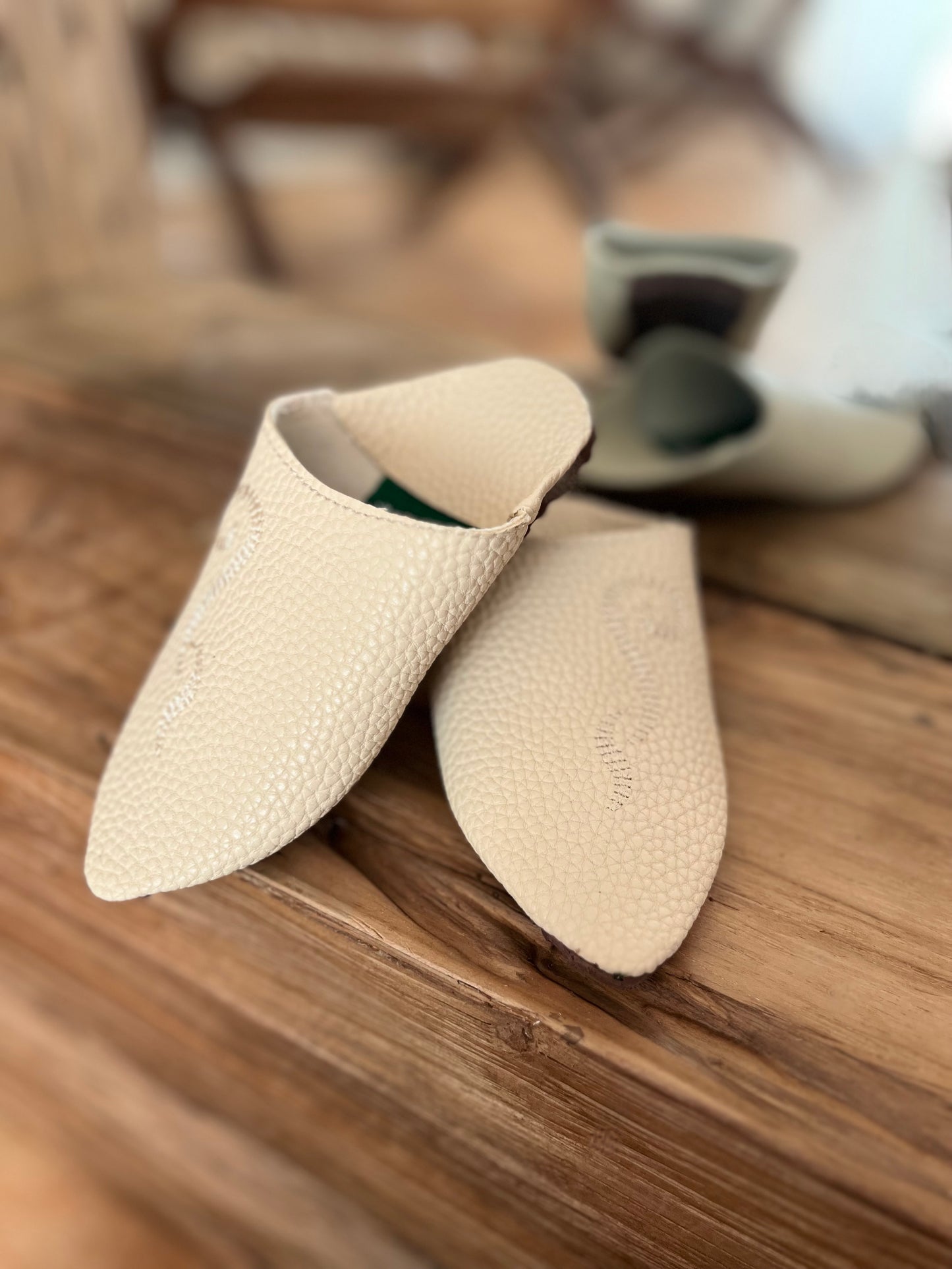 Babouche beige pour bébé