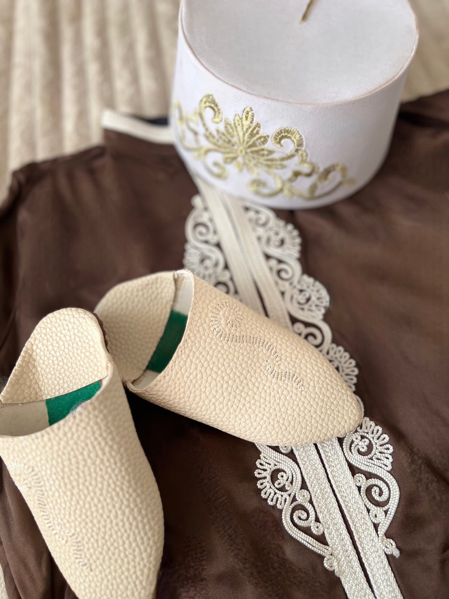 Babouche beige pour bébé